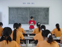 郑州教育对外交流服务中心 拓展国际视野，助力教育发展